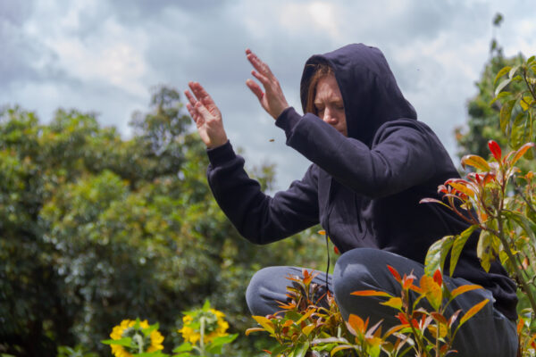 Hoodie mit Ethno Muster – Bild 2